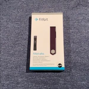Fitbit Alta replacement band- plum